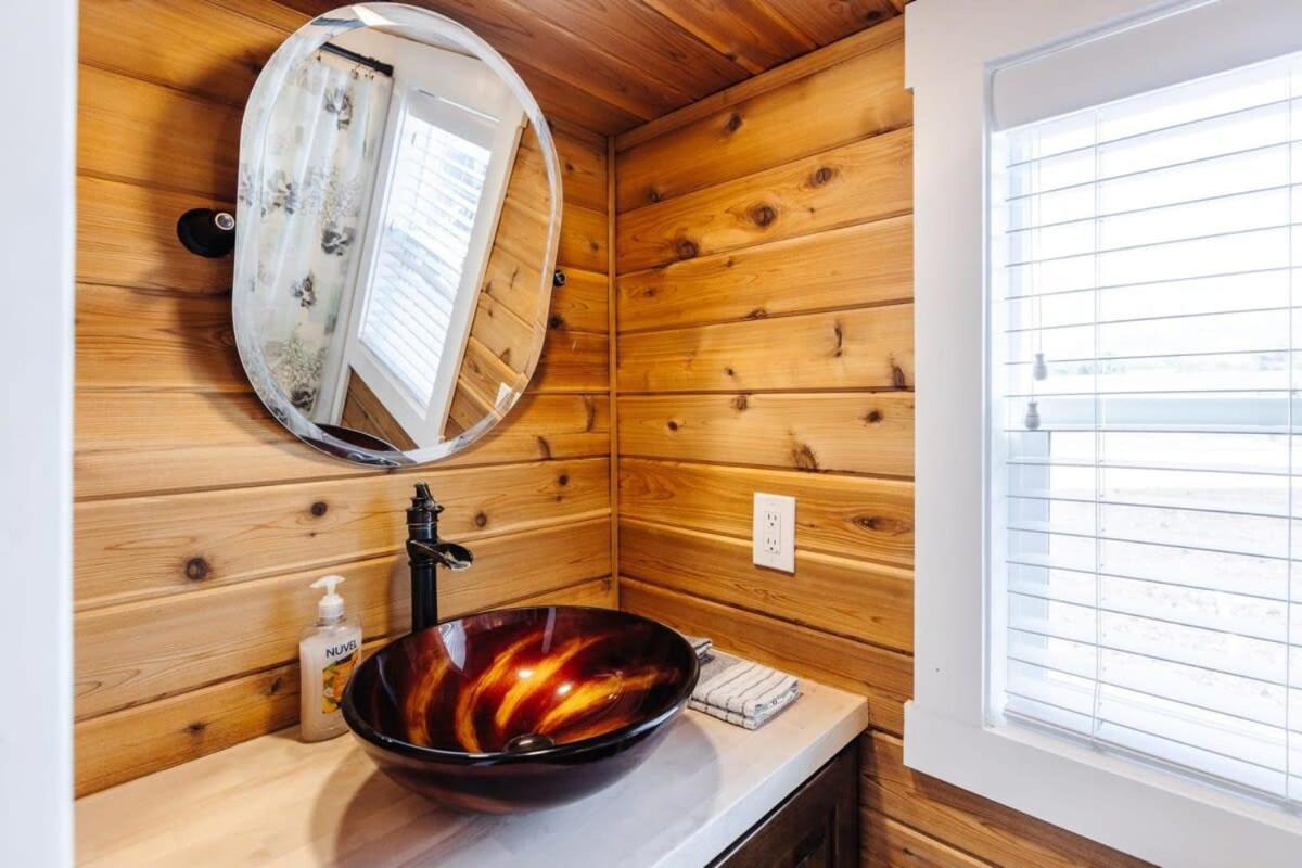 Harrington Tiny House Villa Apple Valley Exterior photo