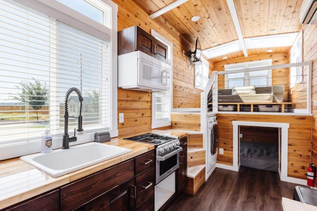 Harrington Tiny House Villa Apple Valley Exterior photo
